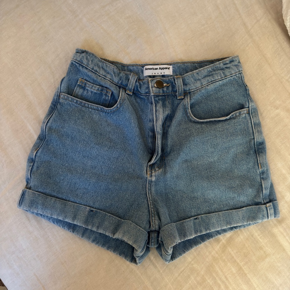 American Apparel Light blue denim shorts Jean size 28